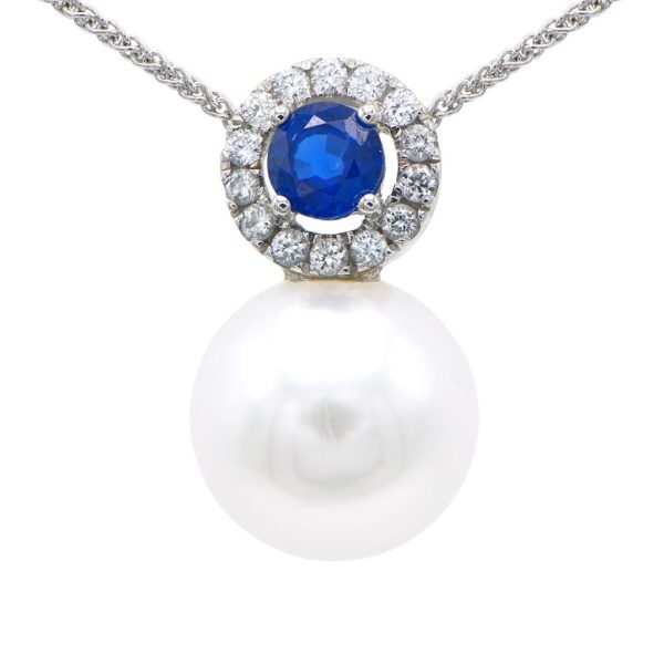 Shapphire Pearl Necklace